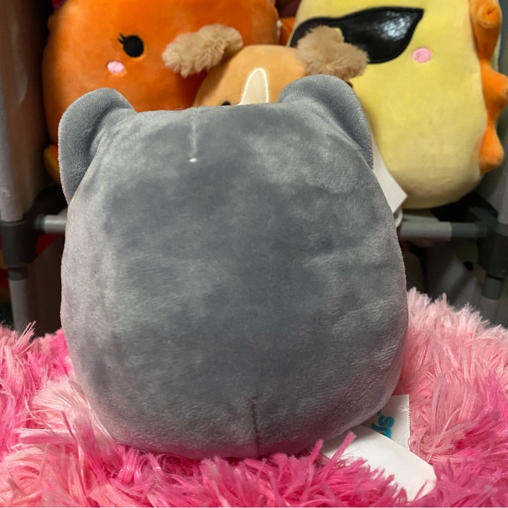 Squishmallows Flip 5” Chip Beaver & Rocky Racoon Flip-A-Mallow - Picture 6 of 9